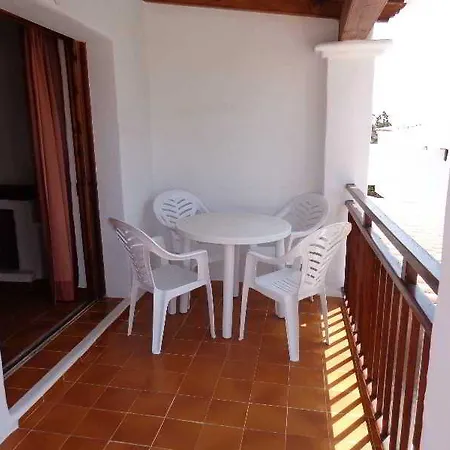 Benet Pinares Hotel